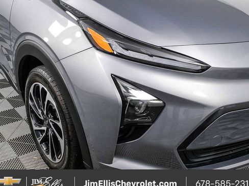 Used 2023 Chevrolet Bolt EUV Premier image 34