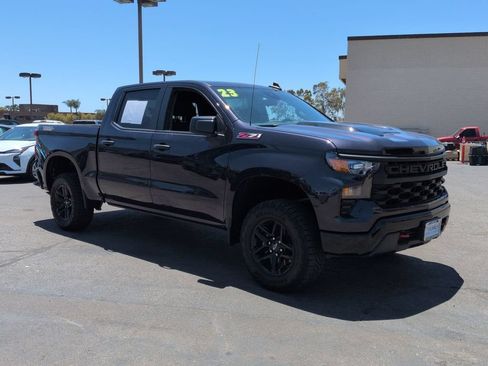 Used 2023 Chevrolet Silverado 1500 Custom Trail Boss AWD/4WD image 2