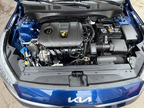 Used 2023 Kia Forte LXS w/ LXS Technology Package FWD image 24