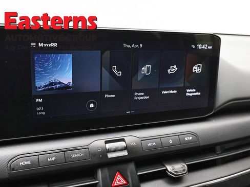 Used 2025 Kia K4 LXS image 19