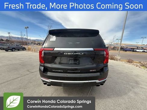 Used 2025 GMC Yukon XL Denali image 2