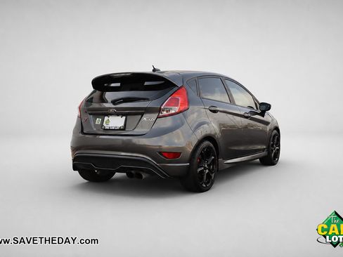 Used 2019 Ford Fiesta ST FWD image 8