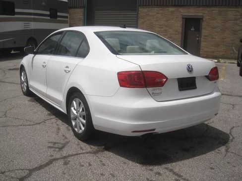 Used 2014 Volkswagen Jetta SE image 7