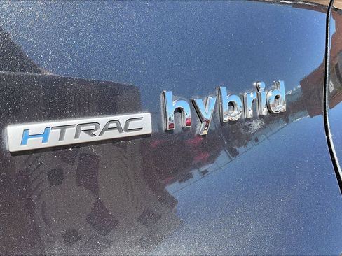 Used 2023 Hyundai Santa Fe Limited w/ Cargo Package image 7