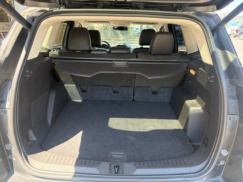 Used 2015 Ford Escape Titanium w/ Equipment Group 301A AWD/4WD image 29