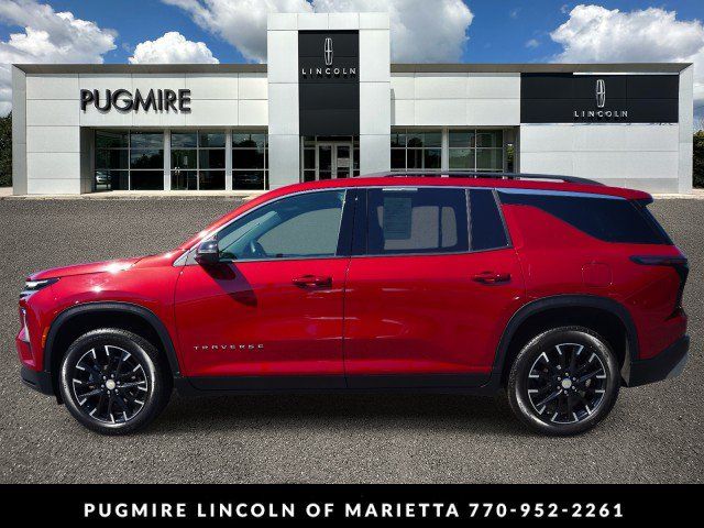 Used 2025 Chevrolet Traverse LT w/ Sun and Wheel Package FWD image 3