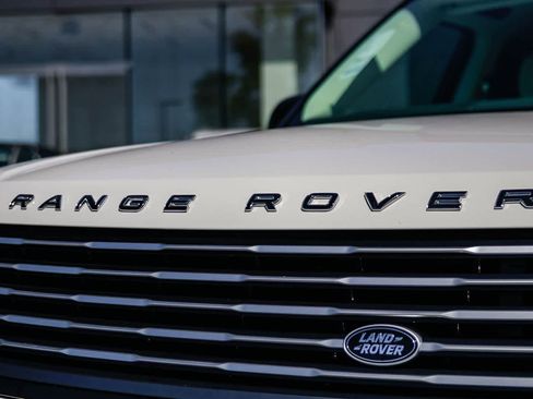 New 2024 Land Rover Range Rover SV AWD/4WD image 11