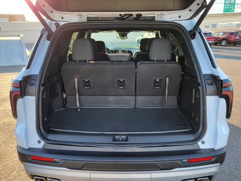 New 2026 Chevrolet Traverse LT w/ Driver Confidence Package image 12