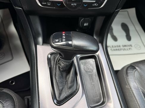 Used 2019 Dodge Charger SXT image 25