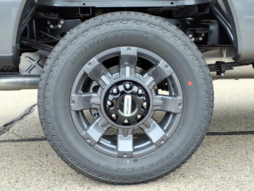 New 2027 Ford F350 XLT w/ FX4 Off-Road Package AWD/4WD image 10
