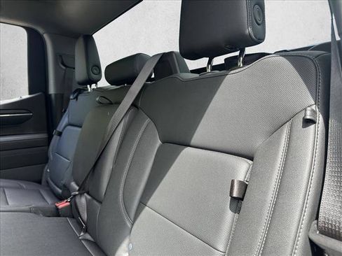 Used 2024 GMC Sierra 1500 SLT image 25