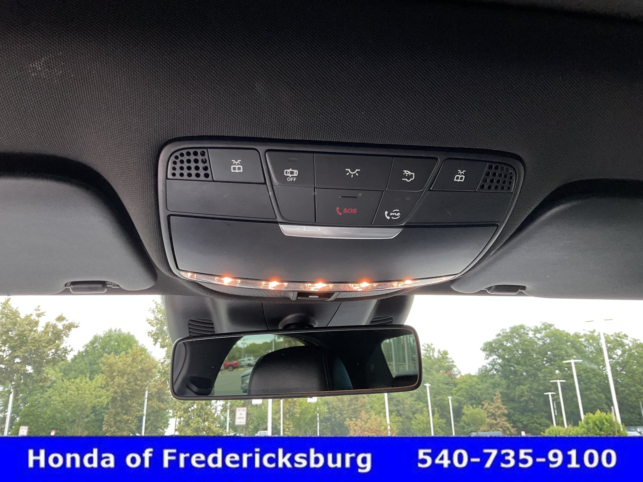 Used 2020 Mercedes-Benz C 300 4MATIC Sedan image 36