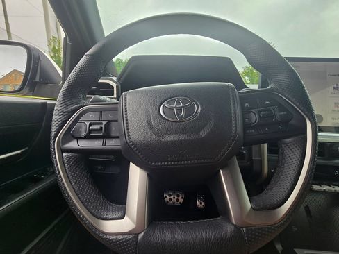 Used 2024 Toyota Tacoma TRD Sport w/ TRD Sport Upgrade Package AWD/4WD image 26
