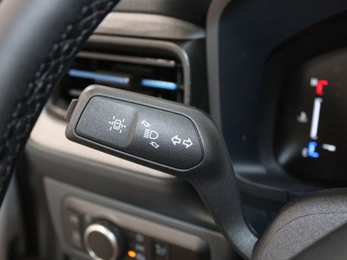 New 2025 Ford Maverick XLT w/ XLT Luxury Package image 37