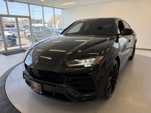 Used 2022 Lamborghini Urus image 87