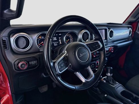 Used 2020 Jeep Wrangler Unlimited Sahara AWD/4WD image 9