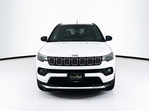 Used 2025 Jeep Compass Limited image 2