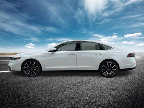 New 2026 Honda Accord Touring image 6