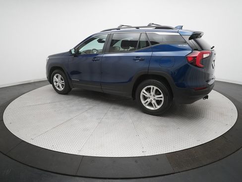 Used 2023 GMC Terrain SLE w/ Driver Convenience Package image 12