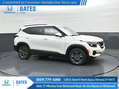 Used 2023 Kia Seltos S w/ Navigation Package