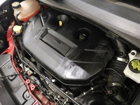 Used 2018 Ford Escape Titanium w/ Ford Safe & Smart Package image 11