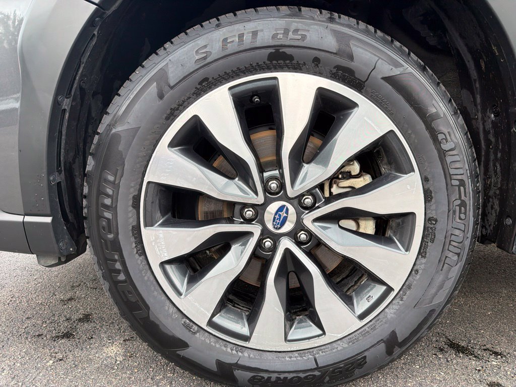 Certified 2024 Subaru Outback Limited XT AWD/4WD image 2