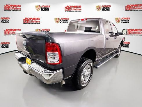 Used 2023 RAM 3500 Tradesman image 17