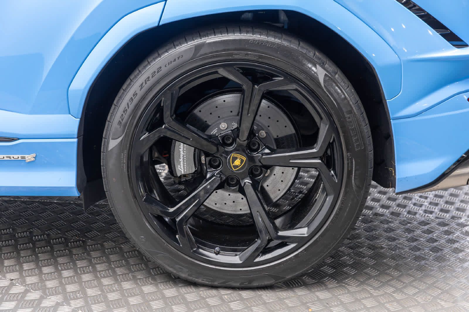 Used 2023 Lamborghini Urus S AWD/4WD image 54