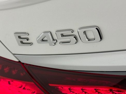 Certified 2023 Mercedes-Benz E 450 4MATIC Sedan w/ Premium Package image 9
