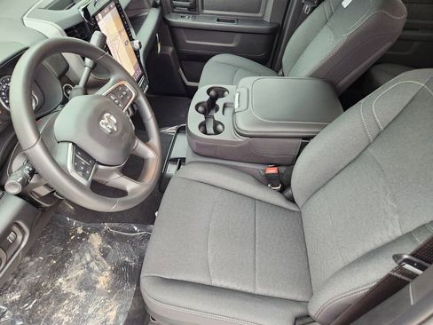 New 2026 RAM 2500 Tradesman AWD/4WD image 9