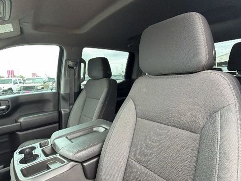 Used 2023 Chevrolet Silverado 1500 Custom Trail Boss image 16