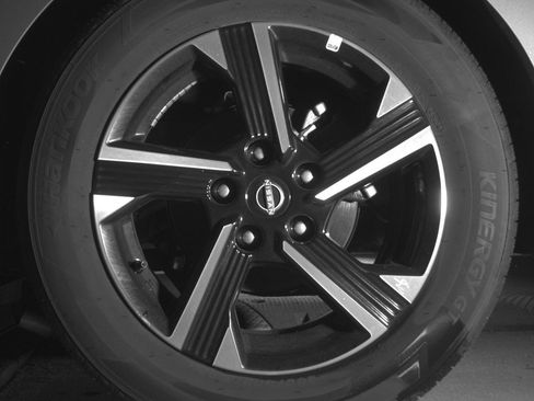 Used 2025 Nissan Sentra SV image 14