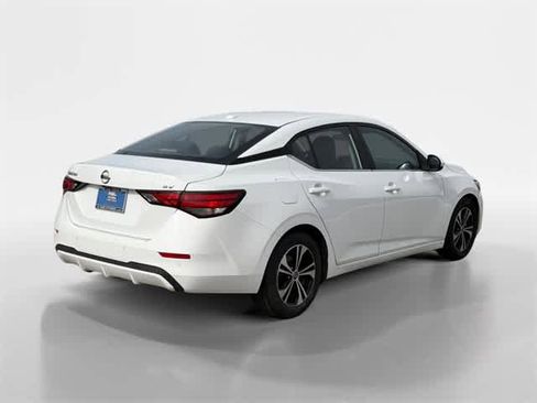 Used 2022 Nissan Sentra SV image 11