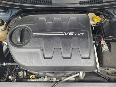 Used 2015 Chrysler 200 S w/ Navigation & Sound Group I FWD image 30