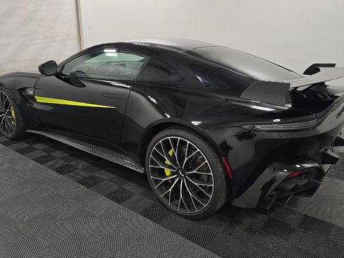 Used 2022 Aston Martin V8 Vantage Coupe RWD image 5