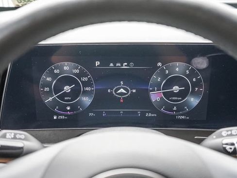 Certified 2025 Kia Sportage X-Pro Prestige AWD/4WD image 24