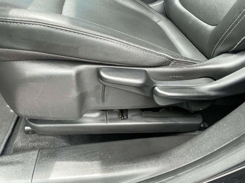 Used 2024 Buick Encore GX Sport Touring AWD/4WD image 13