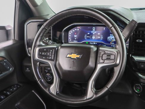 Used 2024 Chevrolet Silverado 3500 LT w/ Convenience Package image 13