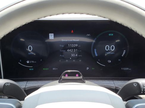 Used 2025 Hyundai Santa Fe Calligraphy FWD image 31