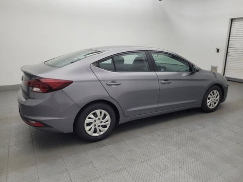 Used 2020 Hyundai Elantra SE w/ Cargo Package (C1) FWD image 10