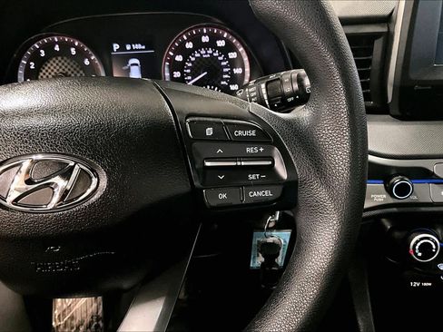 Used 2019 Hyundai Veloster 2.0 image 23
