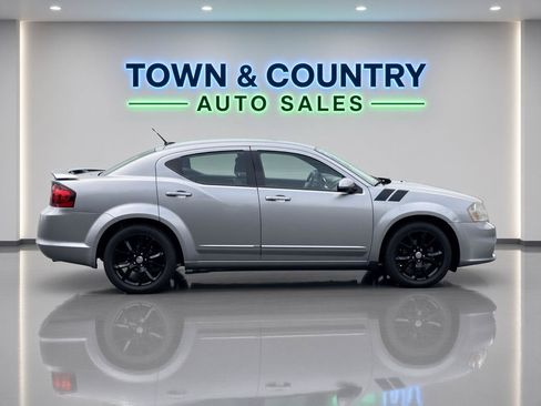 Used 2013 Dodge Avenger R/T FWD image 7
