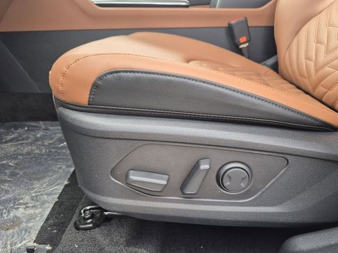 New 2026 Kia Sportage X-Line image 9