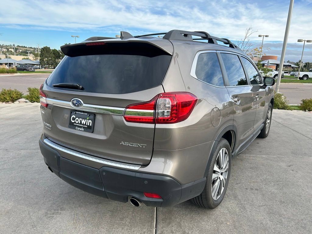 Used 2021 Subaru Ascent Premium w/ Sport Package AWD/4WD image 9