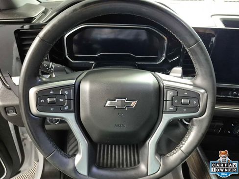 Used 2023 Chevrolet Silverado 1500 RST w/ Z71 Off-Road Package AWD/4WD image 11