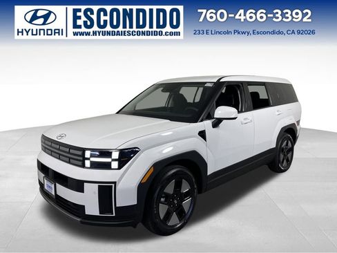 New 2026 Hyundai Santa Fe SE image 1