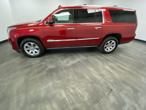 Used 2015 Cadillac Escalade ESV Premium AWD/4WD image 3