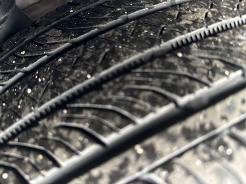 Certified 2024 Chevrolet Trax RS w/ Sunroof Package image 12