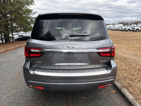 Used 2021 INFINITI QX80 Luxe w/ Cargo Package image 9