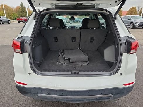 Used 2023 Chevrolet Equinox LT image 8